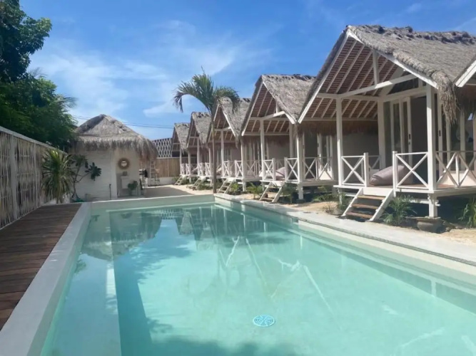 Love Coconut Bungalow