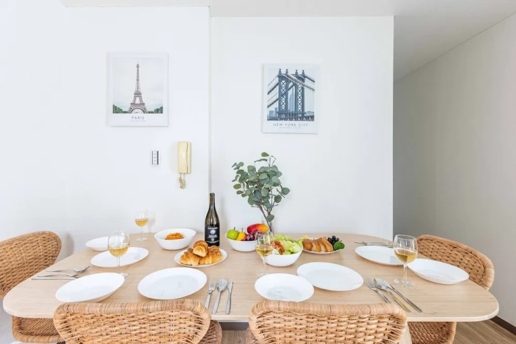Deluxe Apartment