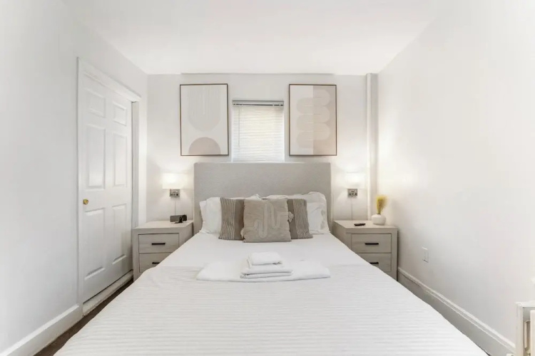Bay Ridge ApartHotel