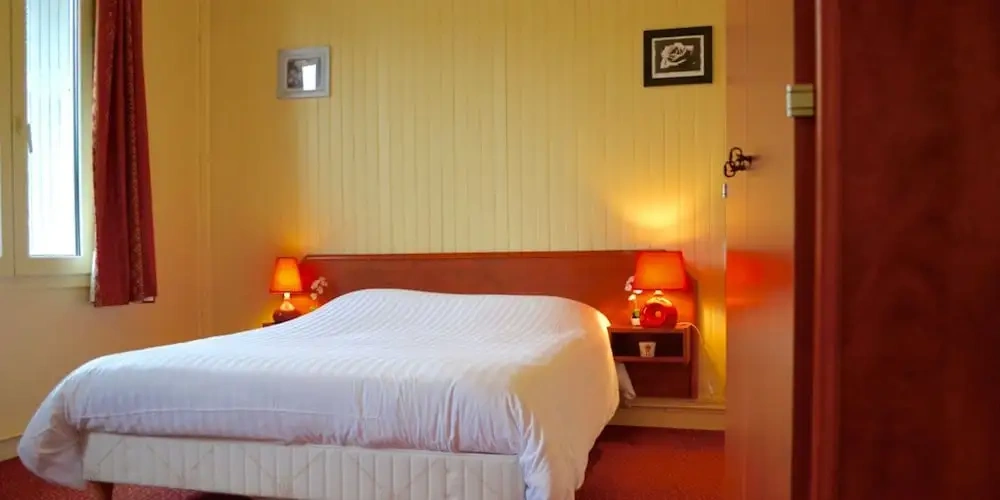 Grand room