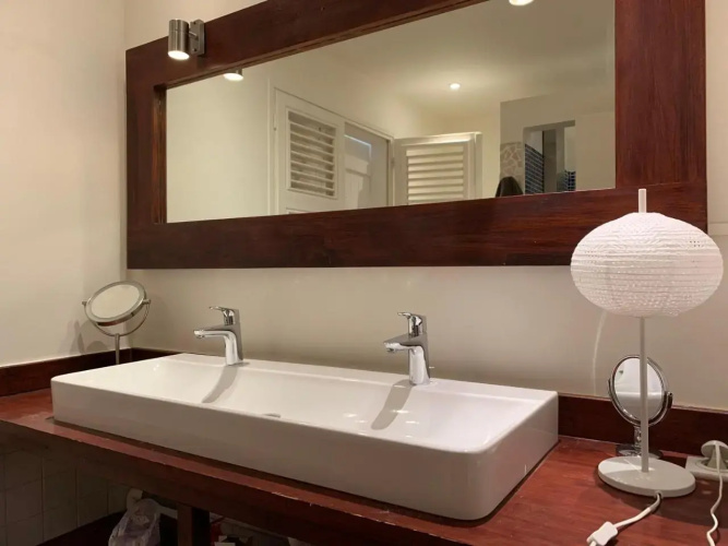 Magar Vue Mer Plain Pied Piscine Jacuzzi Standing
