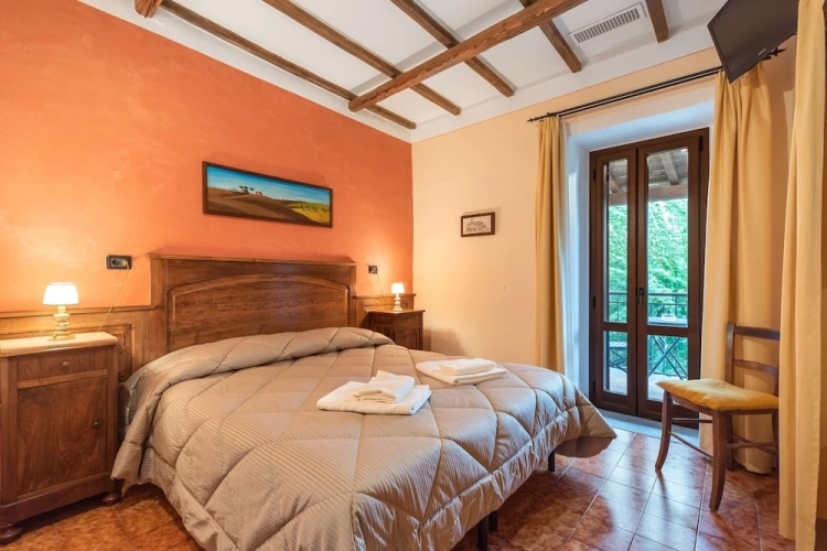 1 Bedroom Comfort Double room with pool view
