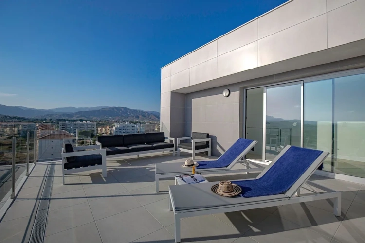 2 Bedrooms Standard Penthouse room with balcony and with sea view