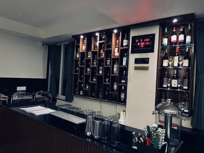 Dream Glory Hotel