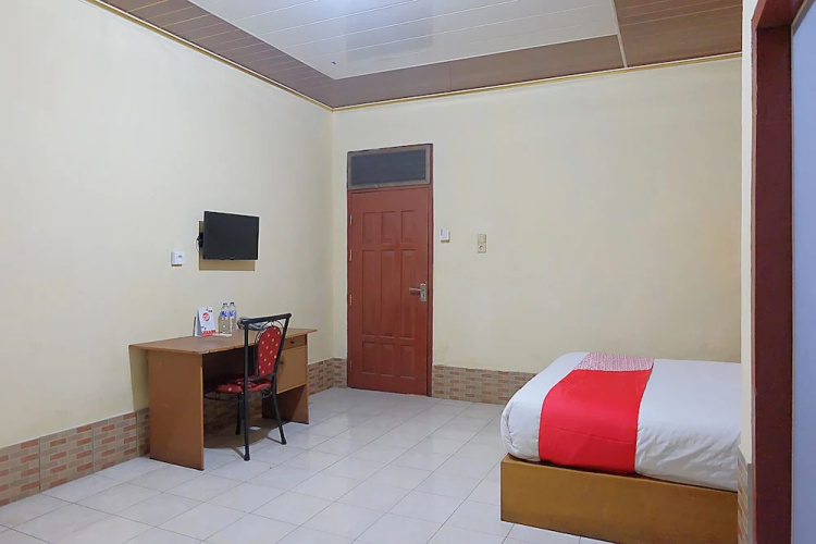 OYO 1590 Hotel Jambi Prima