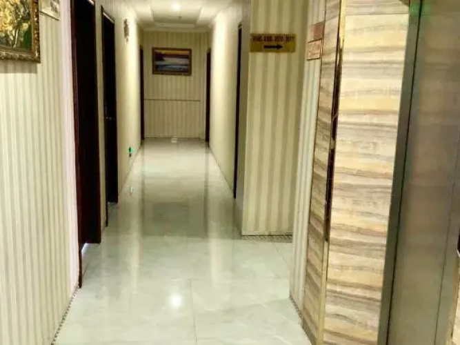 Xingyi Linhai Hotel