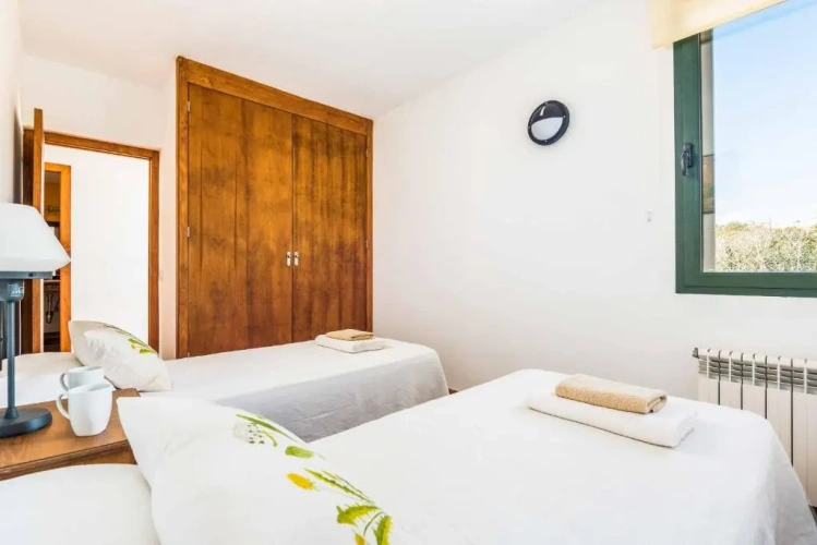 3 Bedrooms Villa