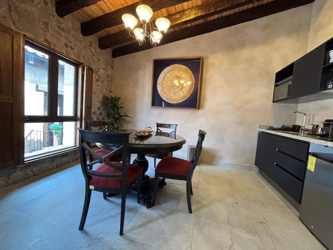 Departamento Carlo Crivelli