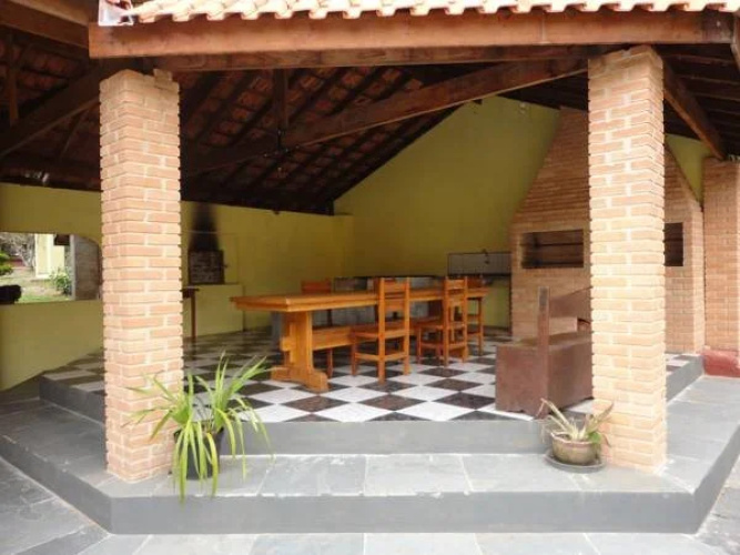 Pousada H Sarapuí