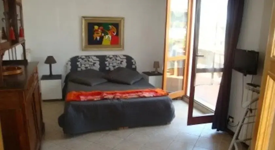 Rome apartment with terrace
