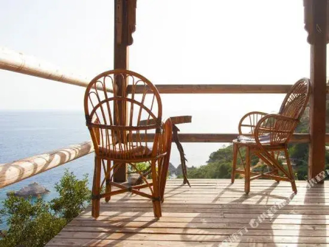 Shambala Lodge Hotel