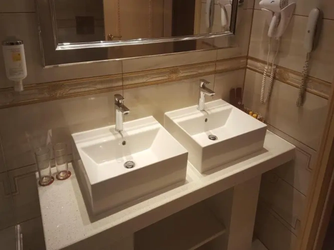 Deluxe Double Suite with balcony