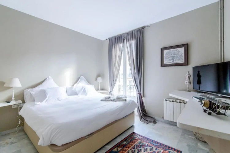 3 Bedrooms Luxury Apartment