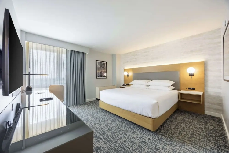 Mobility/Hearing Accessible Double room