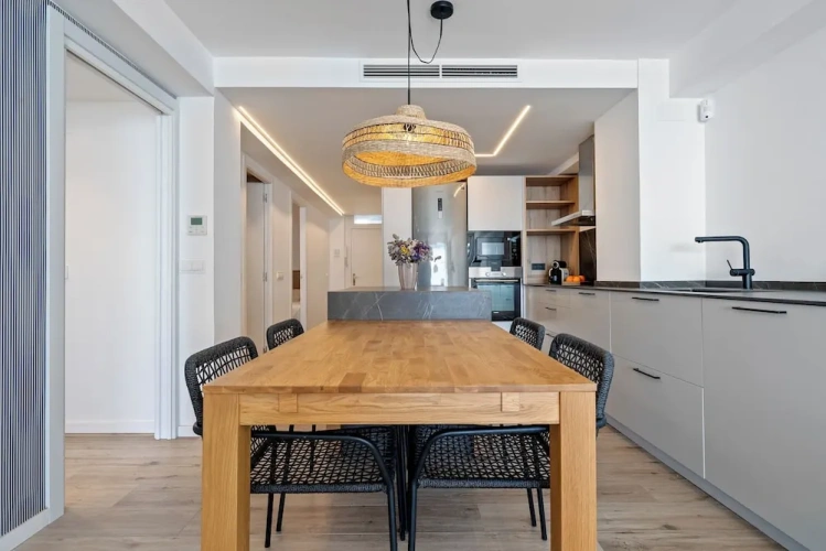 3 Bedrooms Superior Apartment beachfront