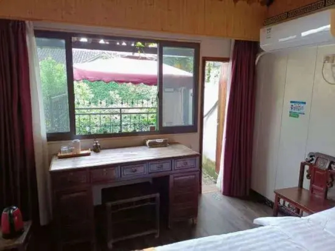 Liuyinlu Hostel