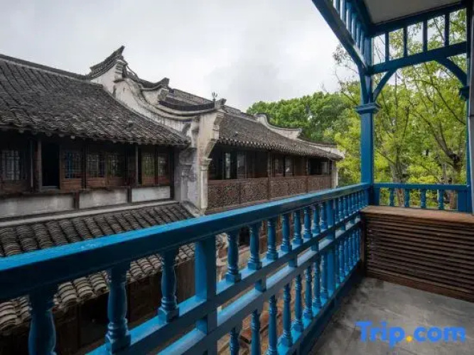 Yanguan Chaolezhicheng Baoren Apartment