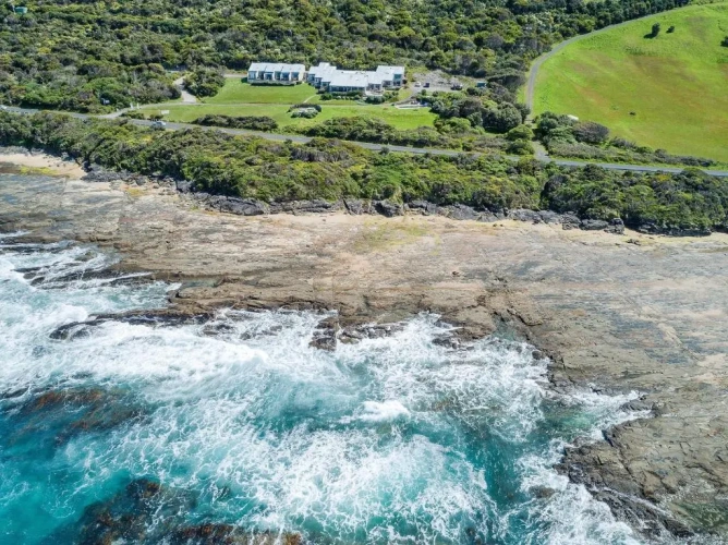 1 Bedroom Attic Apartment with balcony and with ocean view