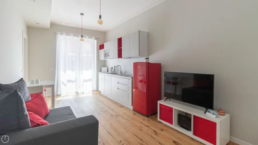 1 Bedroom Apartment with balcony