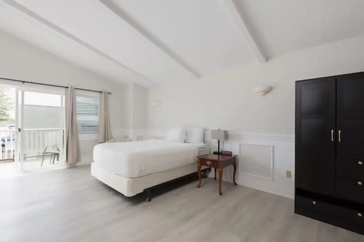 1 Bedroom Executive Suite