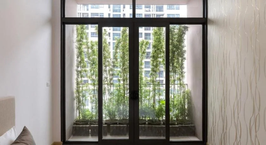 Dolphin Plaza Apartment