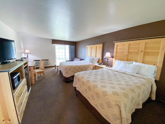Sisters Inn And Suites
