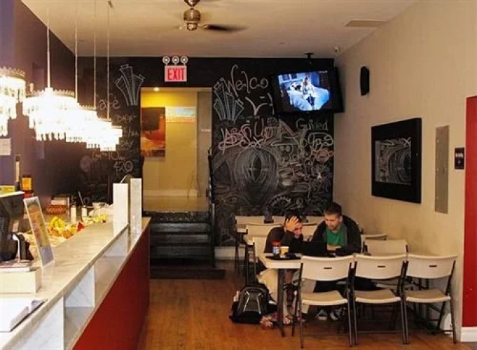 L Hostels