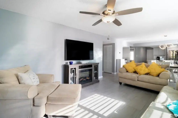 Heron Pointe E1 2 Bedroom Condo