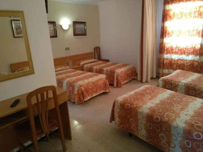 Standard Quadruple room