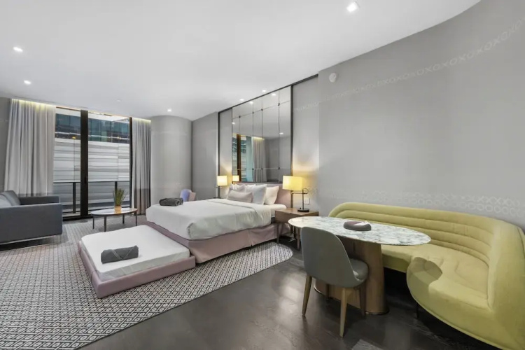 SLS Lux King Suite