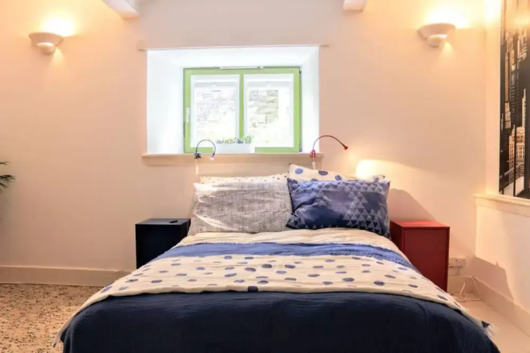 The Old Whisky Bond Studio Apartment