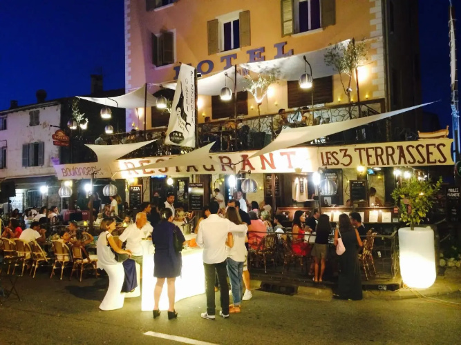 Hotel Restaurant Les 3 Terrasses