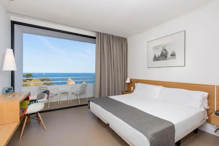 Double room with sea view
