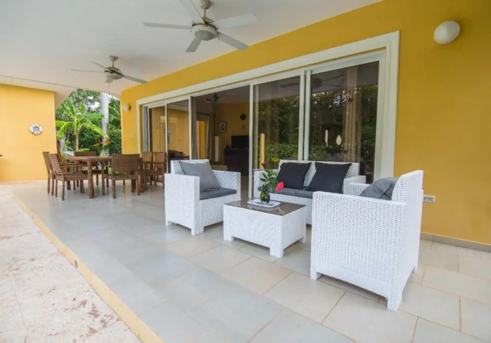 2 Bedrooms Cottage