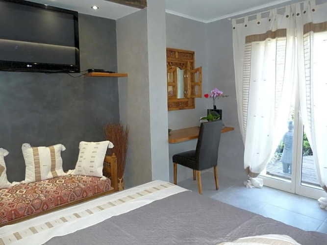 Les Bambous B&B