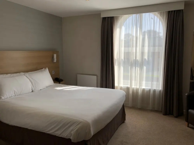 Eaton Hotel