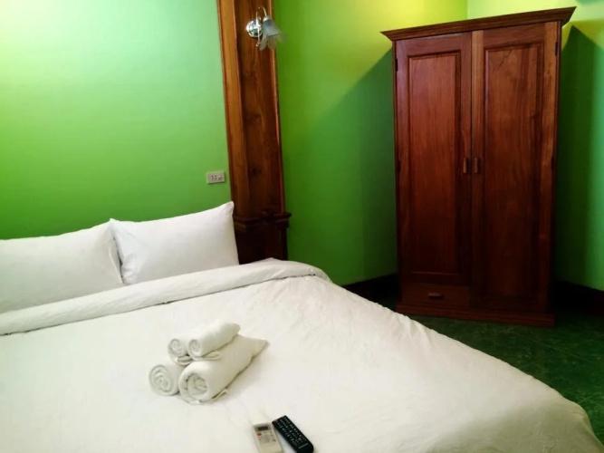 Surasack Hotel