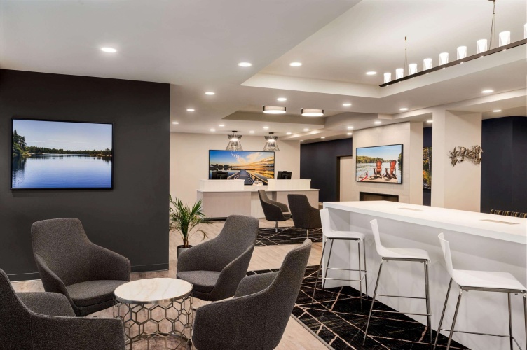Microtel Inn & Suites by Wyndham Aurora photo 16
