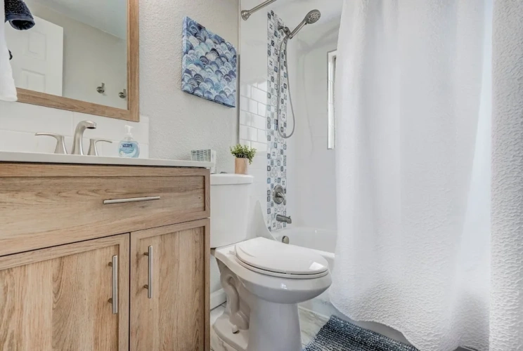 2 Bedrooms Cottage