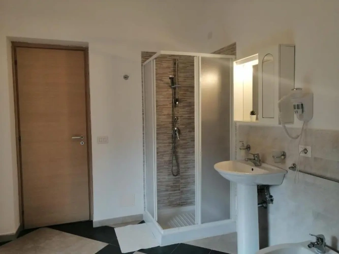 Standard Triple room with balcony