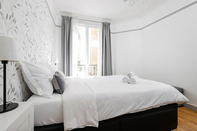 Eiffel Tower- Boucicaut Apartment