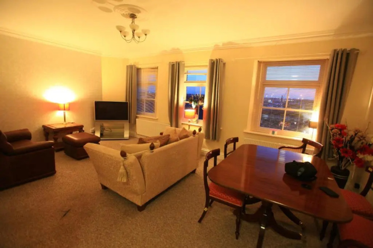 headland apartments