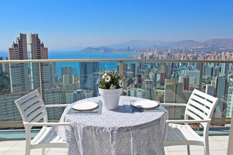 1 Bedroom Comfort Apartment with balcony and with sea view