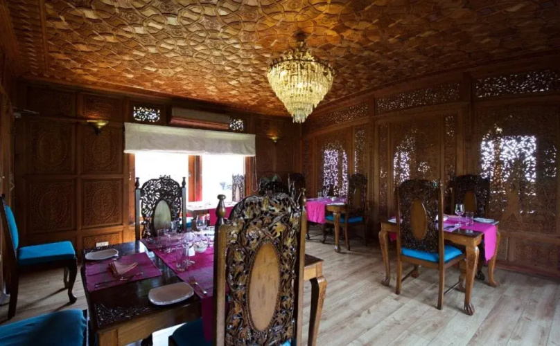 Sukoon Houseboat Kashmir
