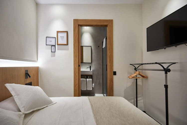 Ella Hostel Ramblas