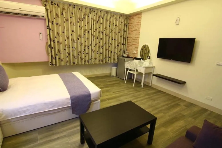 Happyday Guesthouse