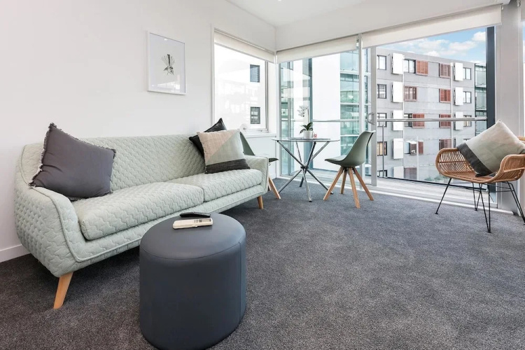 QV Friendly Harbour Apartment - 743