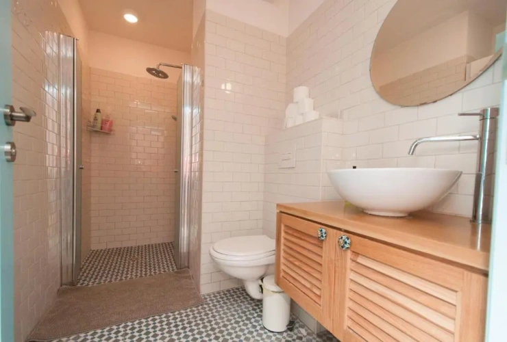 2 Bedrooms Deluxe Apartment