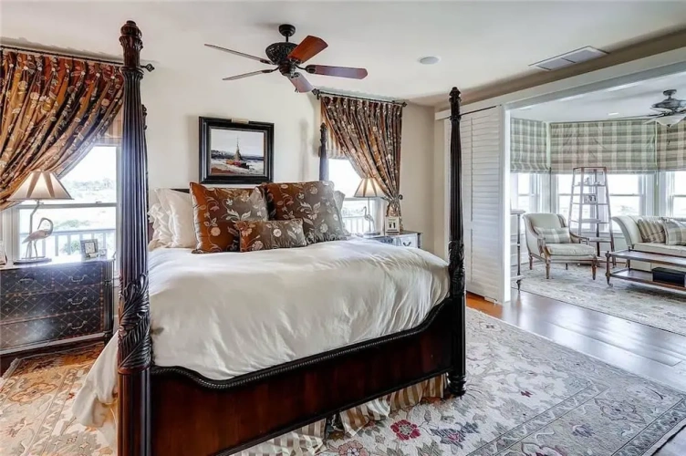 4 Bedrooms Family Cottage with sea view