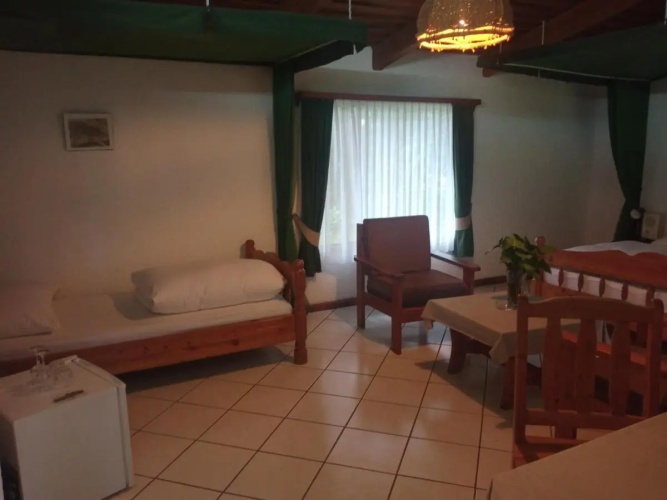 Dik Dik Hotel